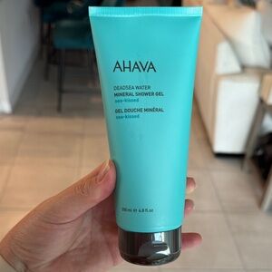 AHAVA Sea-Kissed Mineral Shower Gel - Aqua NWT